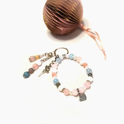 Programozott ásványi karkötő a szerelemért